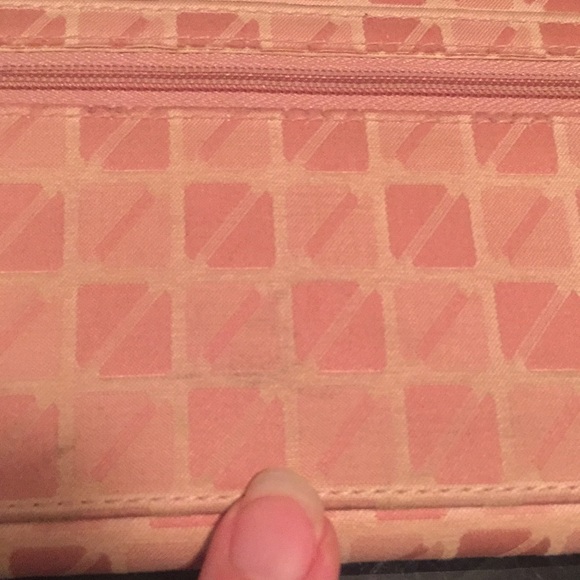 Nine and Company Pink wallet - Picture 6 of 8